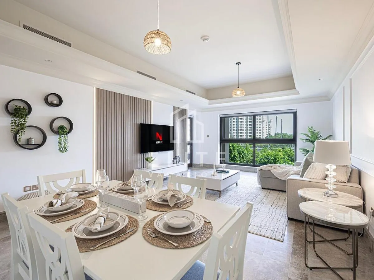 Beach Access 1 Bedroom Palm Jumeirah Haven Dubai